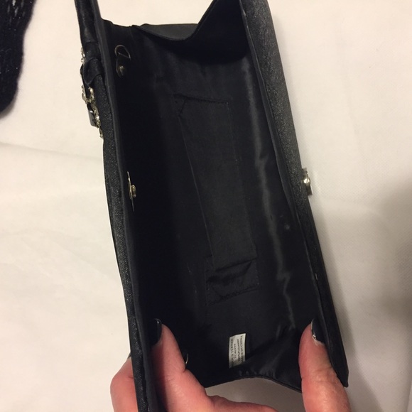 Super cute evening clutch - Picture 2 of 3